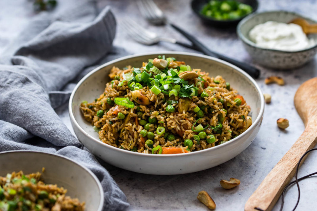 Curry Reis mit Gemüse | Indischer Gewürzreis Rezept | Elle Republic