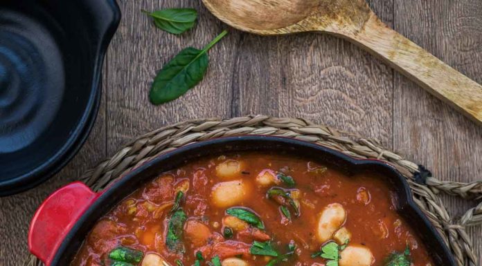 Gebackene weiße Bohnen in Tomatensoße, Gigantes Plaki Rezept