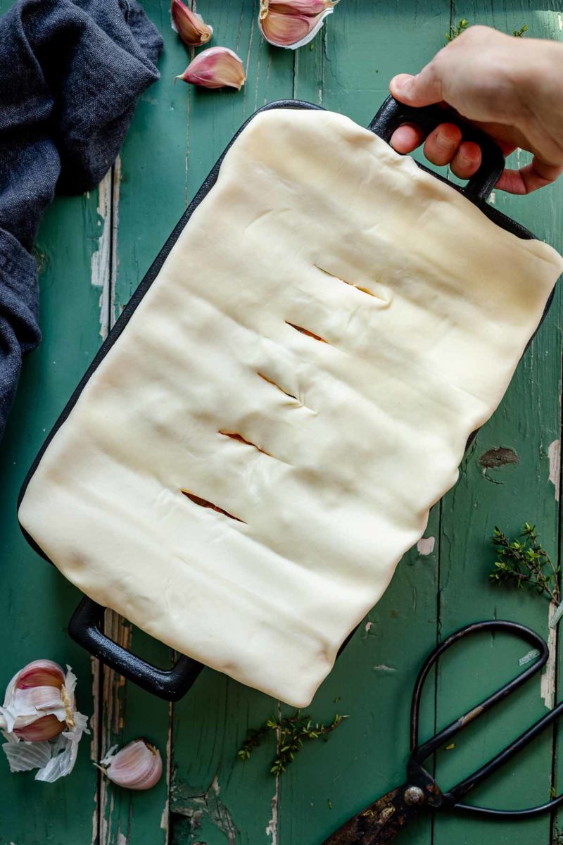 Blätterteig Topping für vegetarisches Gemüseauflauf