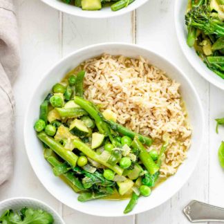 Easy Thai Green Curry With Spring Vegetables Recipe Elle Republic