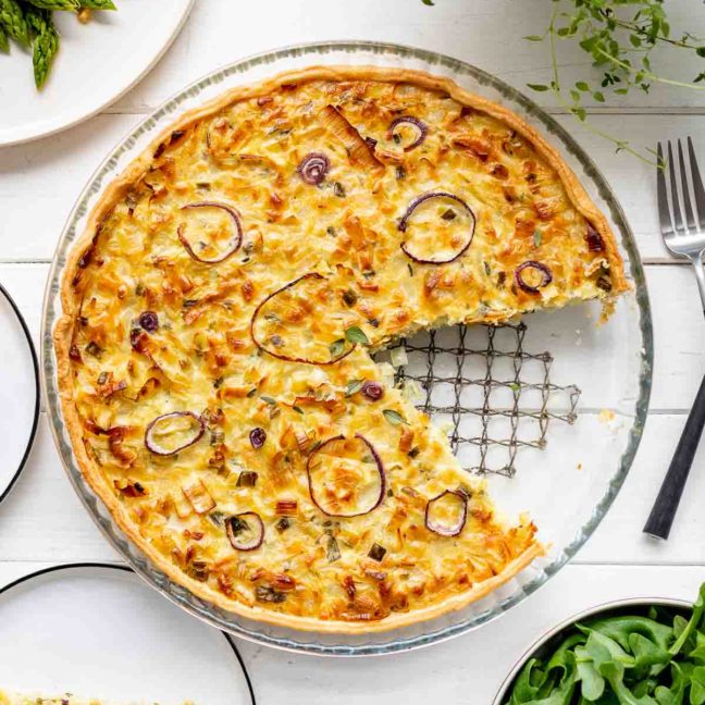 Klassischer Zwiebelkuchen - vegetarisches Rezept