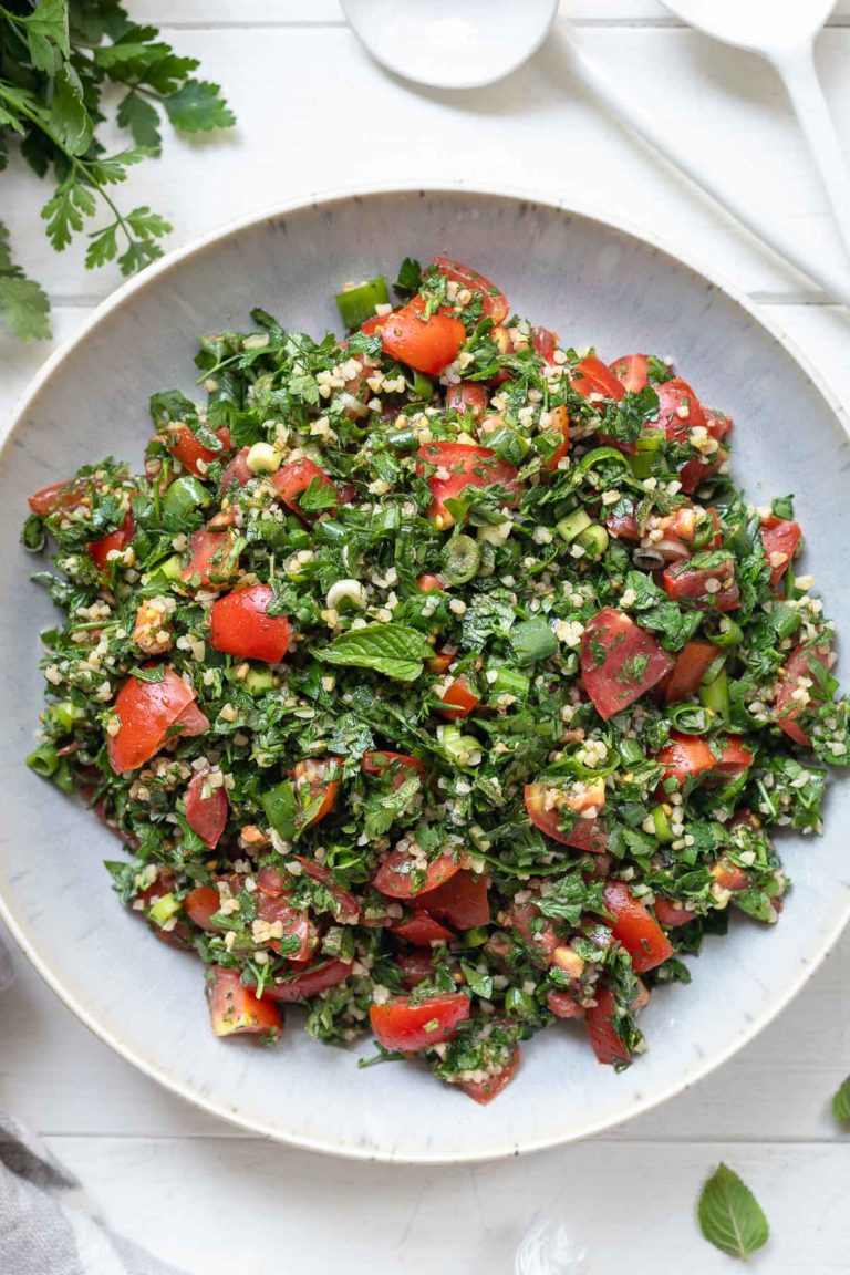 The Best Tabbouleh Recipes: from Traditional to Modern | Elle Republic