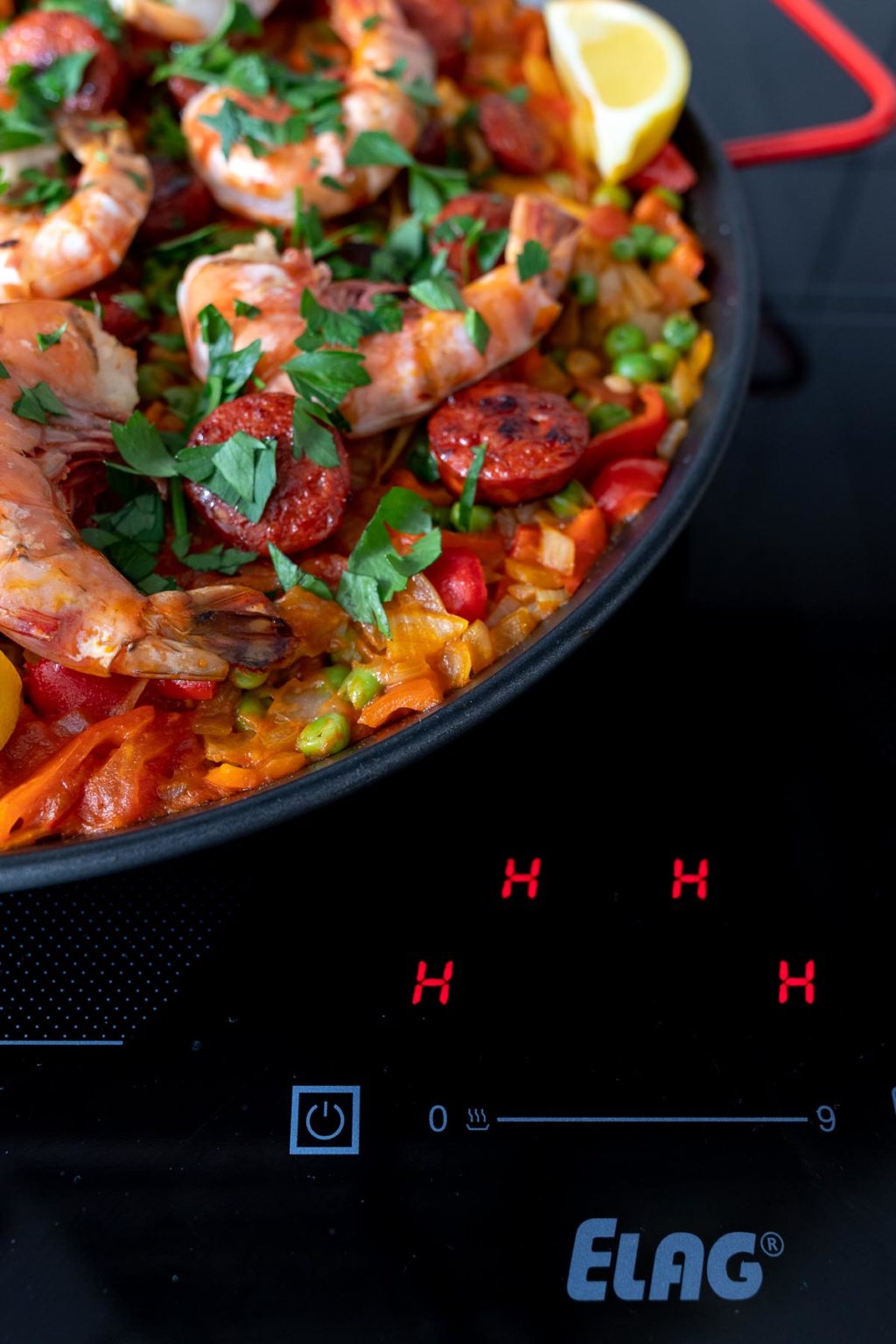 Paella mit Garnelen und Chorizo Rezept Elle Republic