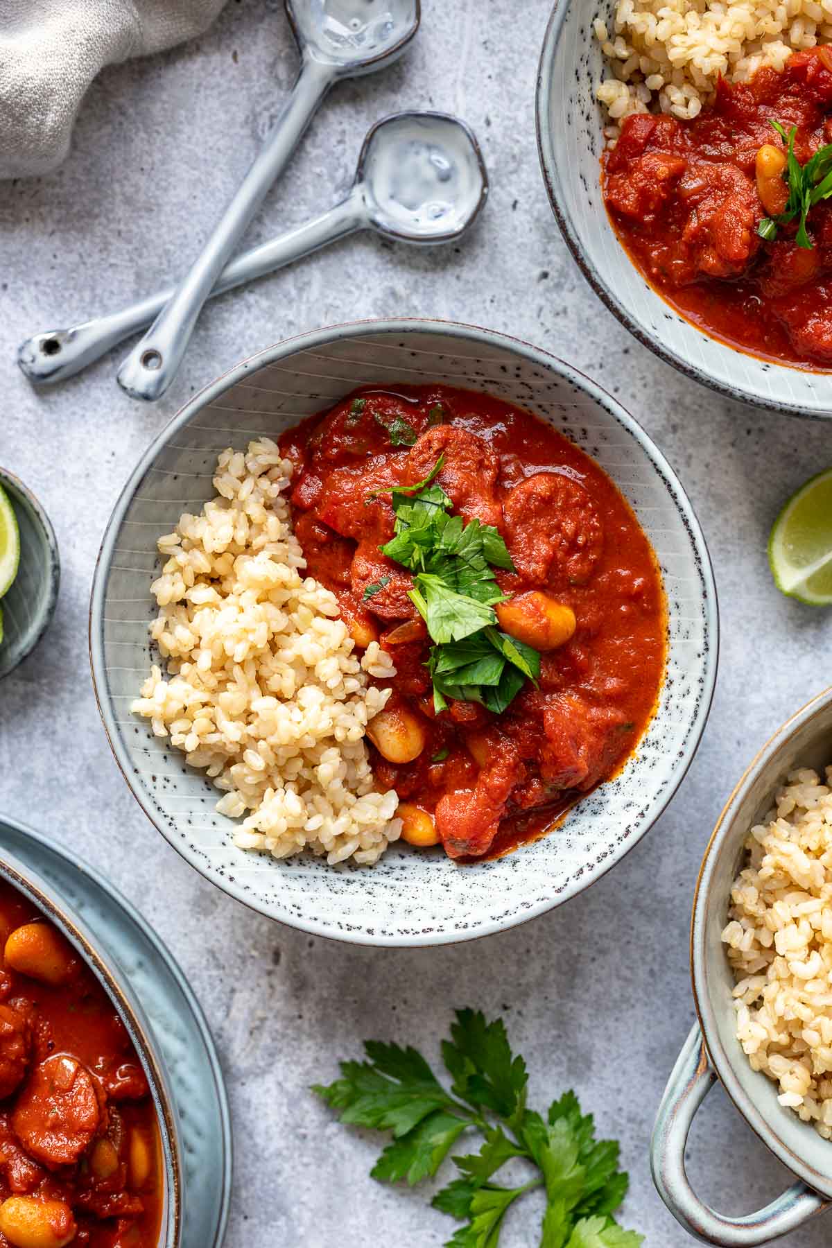 Spanischer Eintopf mit Chorizo &amp; weißen Bohnen | Rezept | Elle Republic