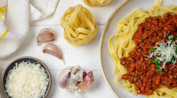 Bolognese mit Linsen und Salsiccia Rezept