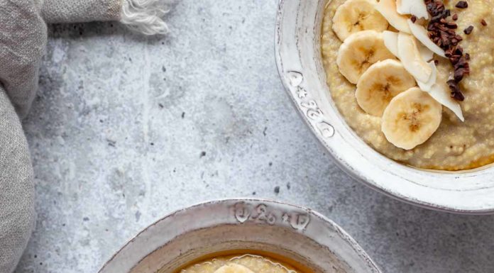 Hirse Porridge Rezept mit Banane und Kokosmilch