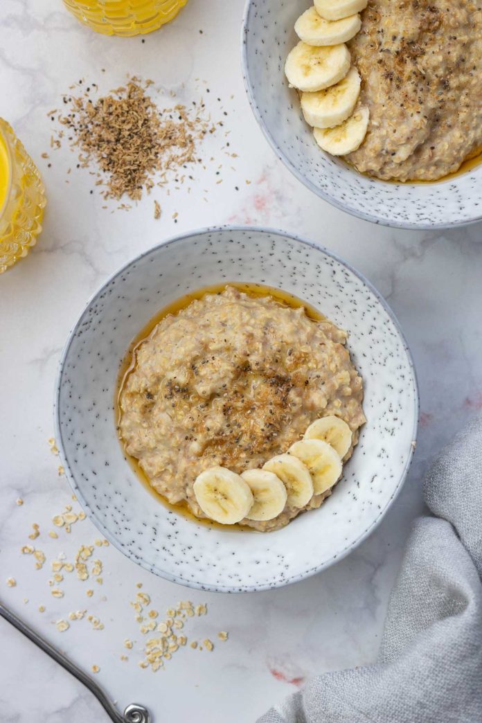 Bananen Porridge mit Ahornsirup Rezept