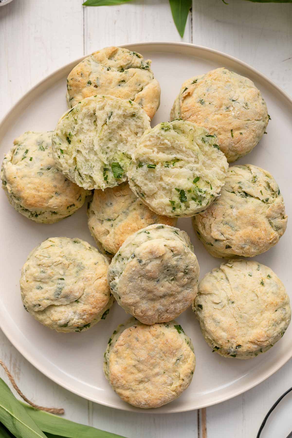 Buttermilk biscuits with wild garlic