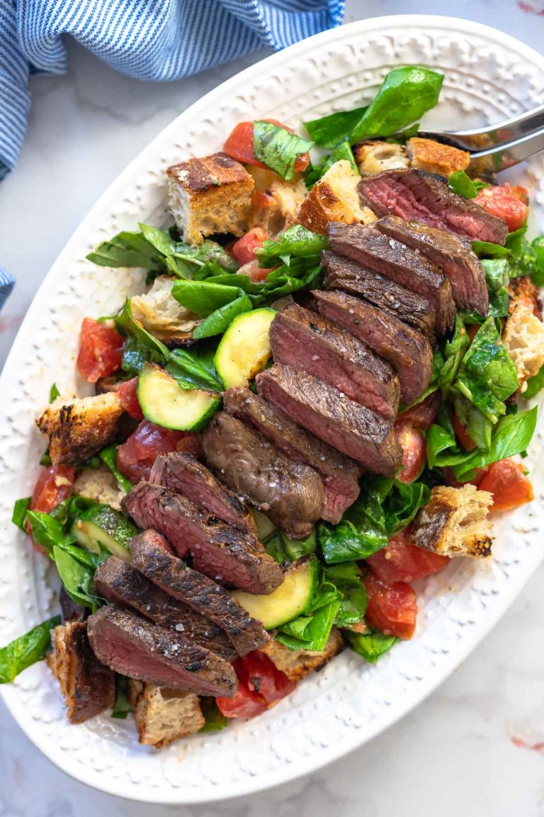 Panzanella mit Steak (Tomaten-Brotsalat) Rezept