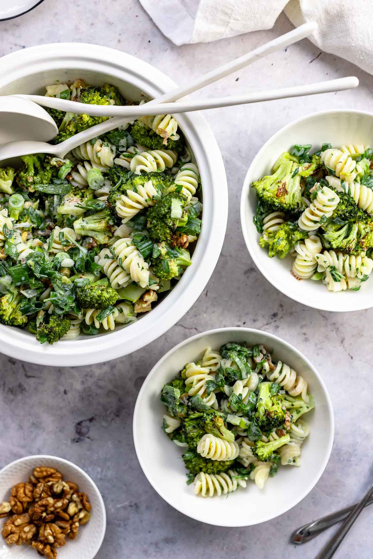 Broccoli pasta salad with buttermilk dressing 