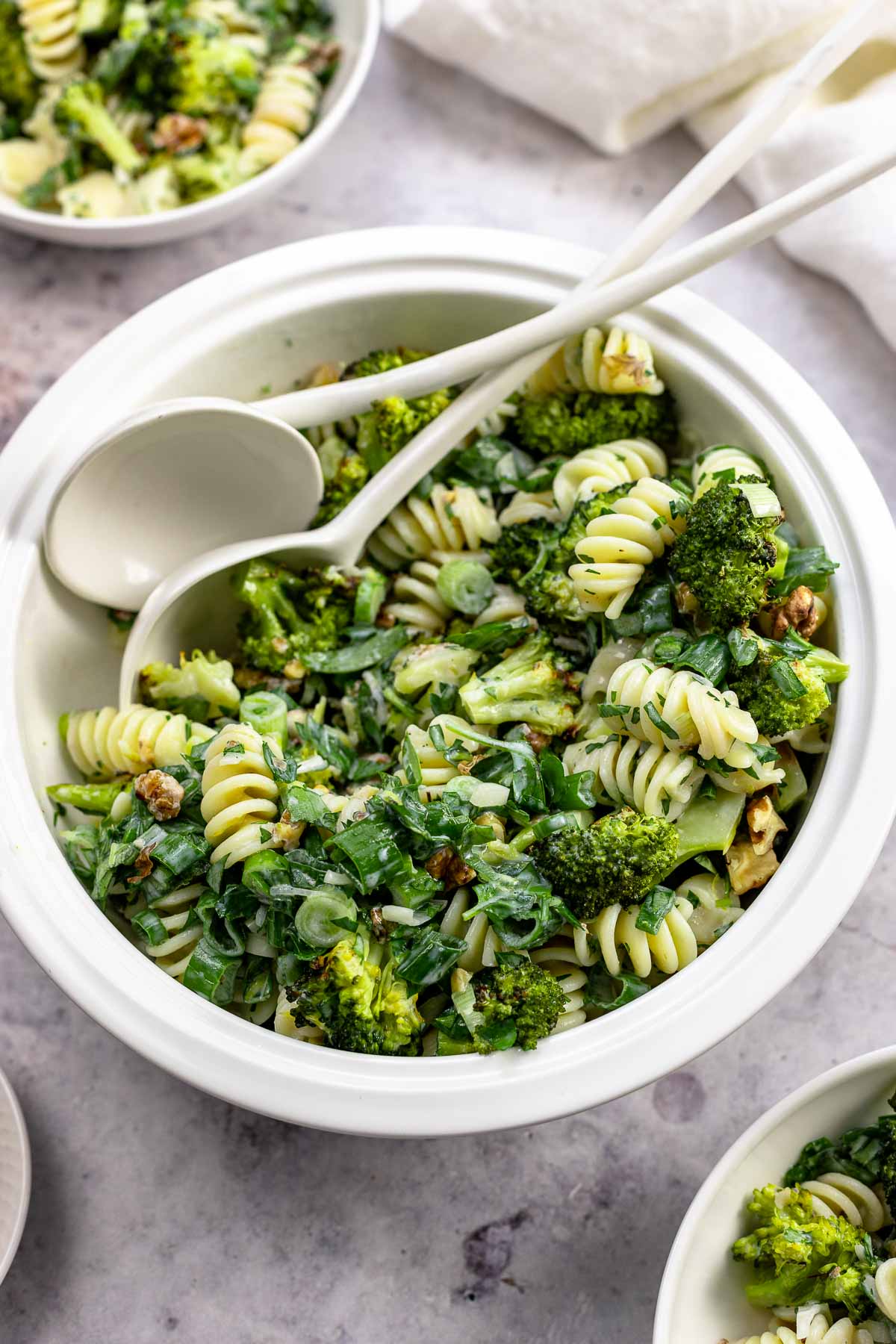 Broccoli pasta salad with buttermilk dressing 