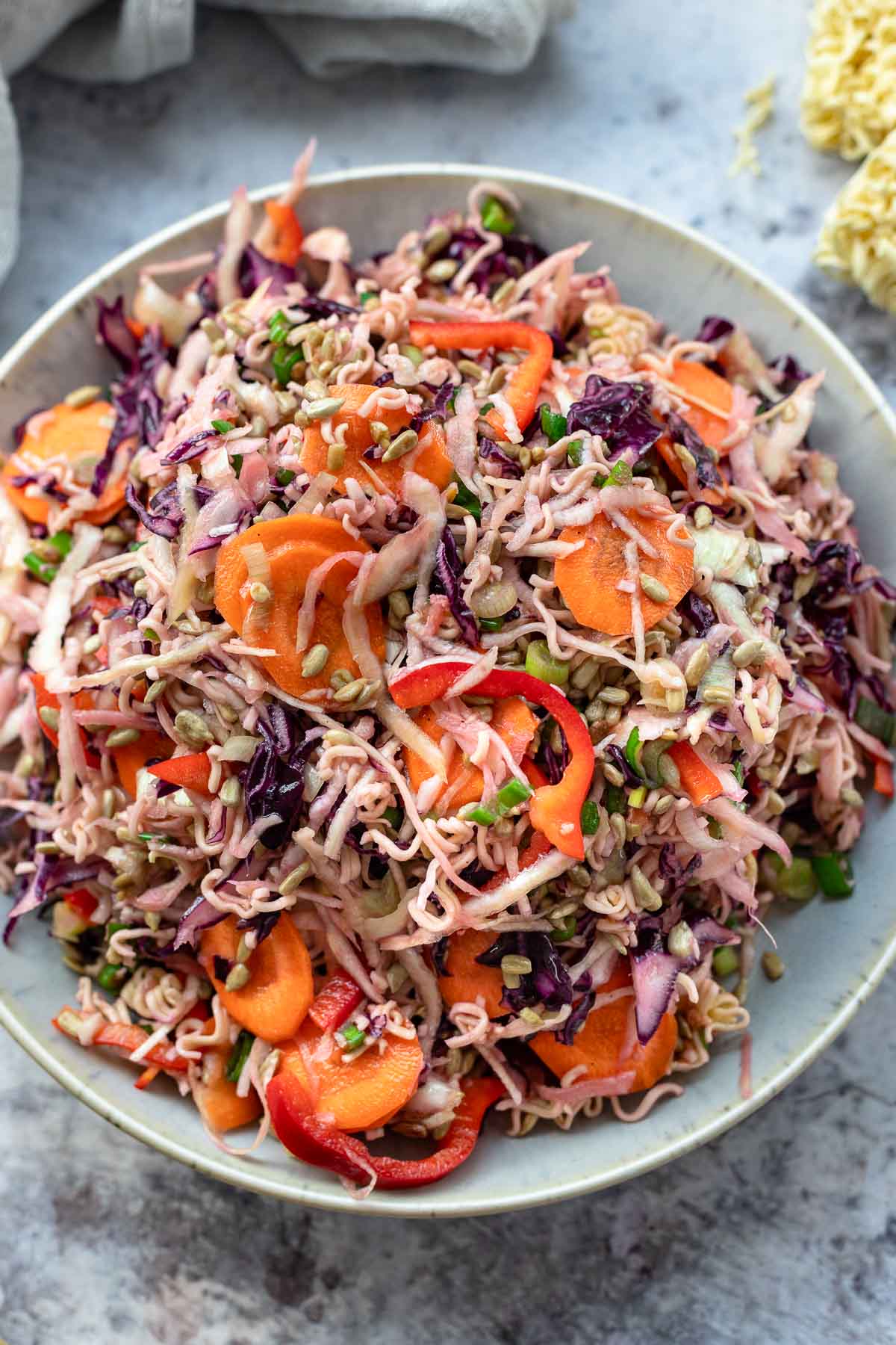 Crispy Asian ramen noodle salad recipe with cabbage, carrots, mie noodles