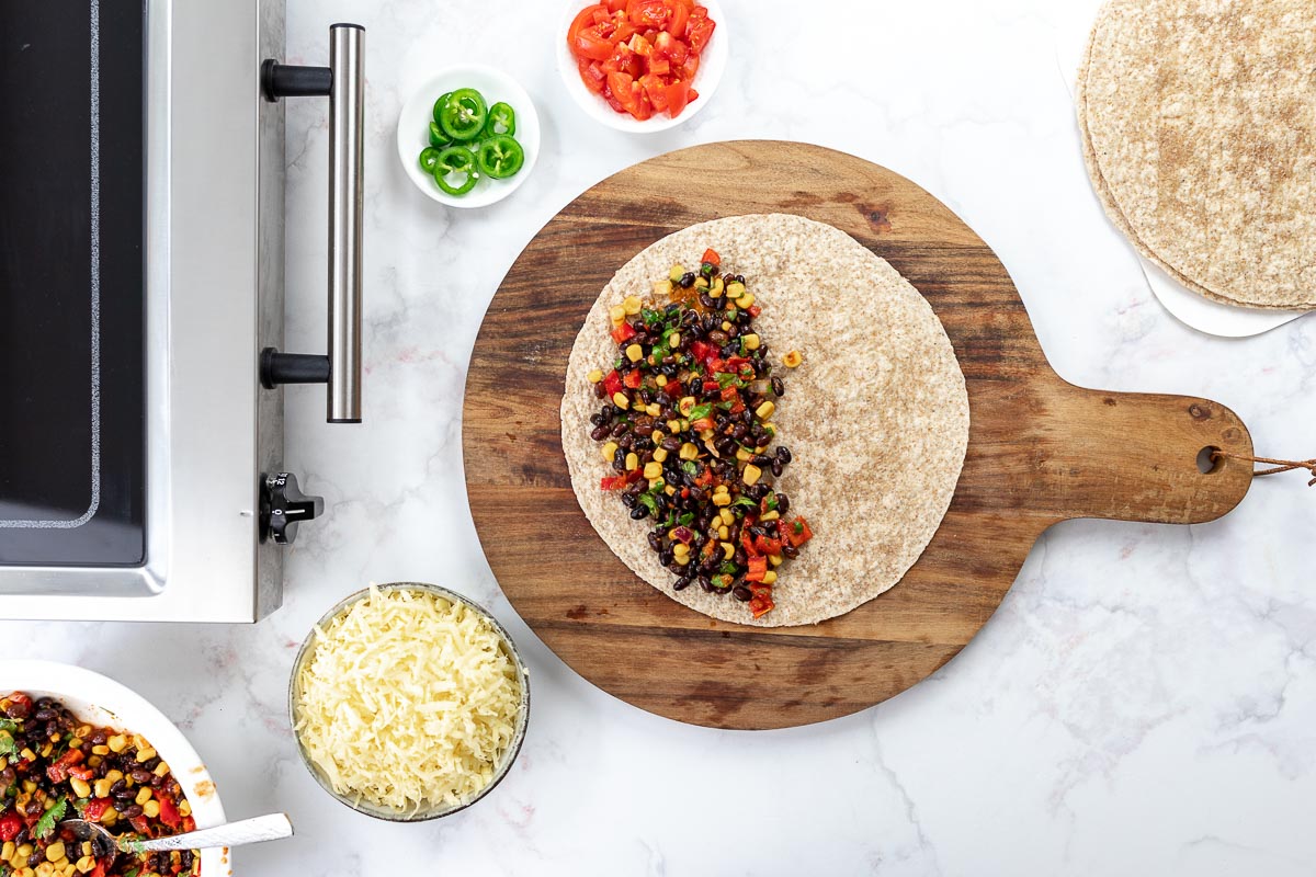 Vegetarian quesadillas preparation step 1 