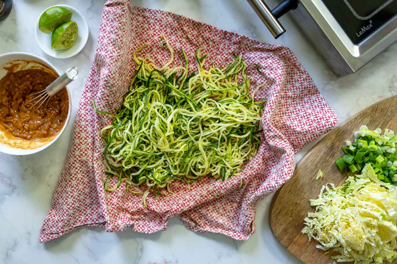 Zucchini noodles / zoodles 