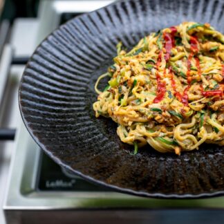 Asiatische Zoodles (Zucchini-Nudeln Rezept)