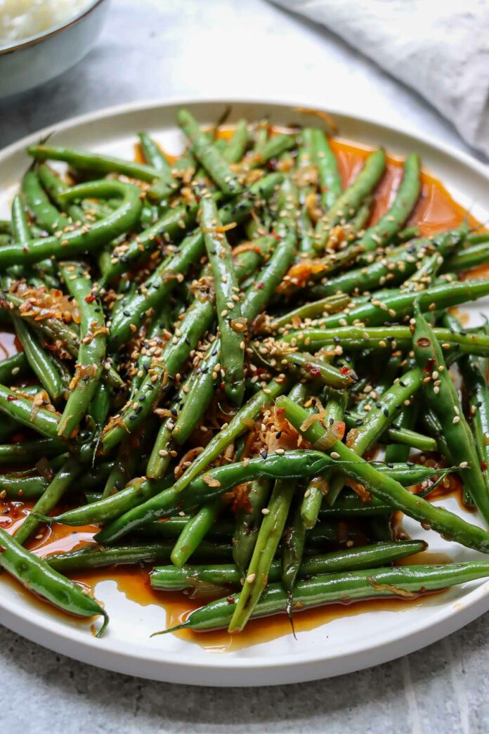 Asian Style Stir-Fried Green Beans | Recipe | Elle Republic