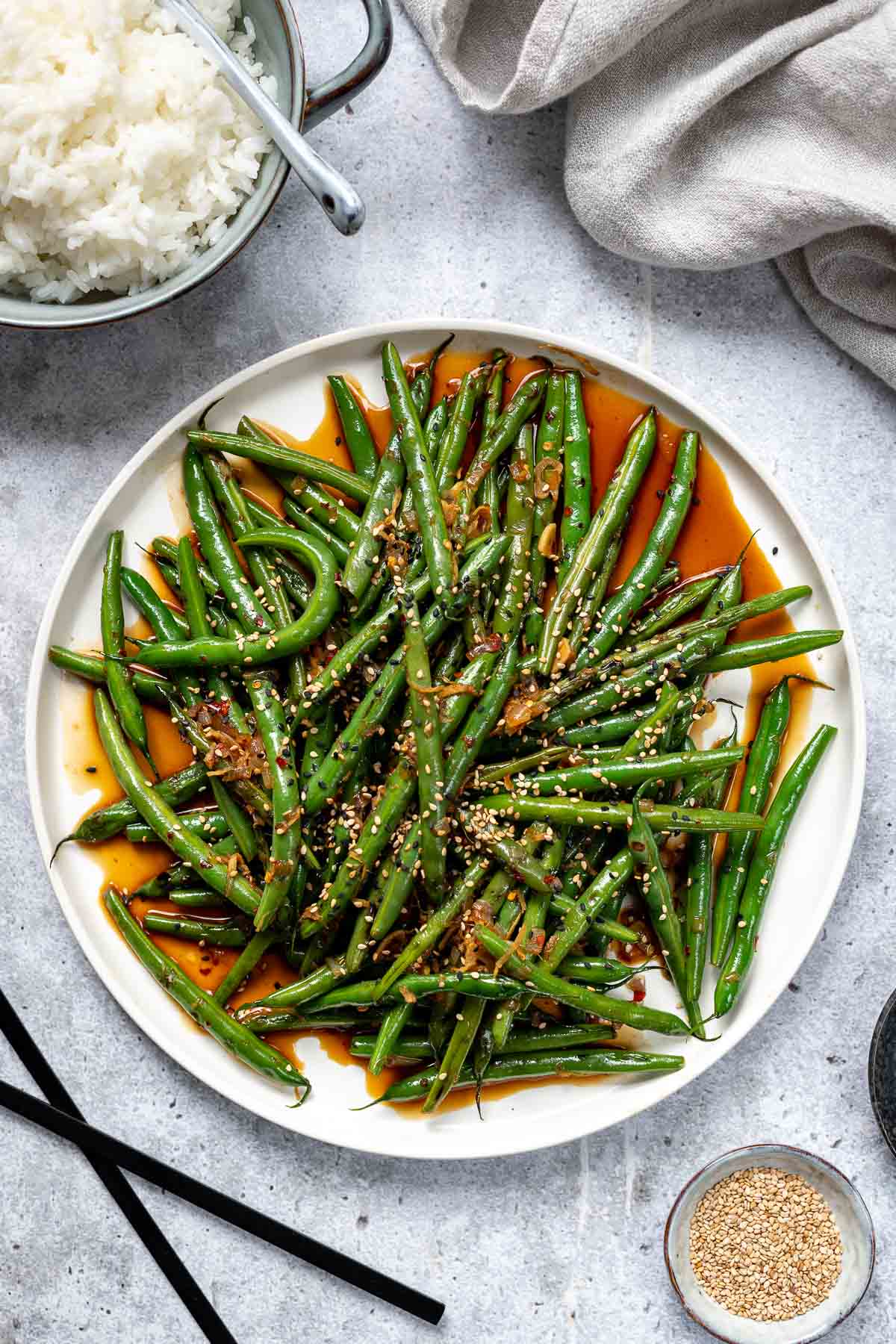 Gebratene grüne Bohnen nach asiatischer Art  Rezept