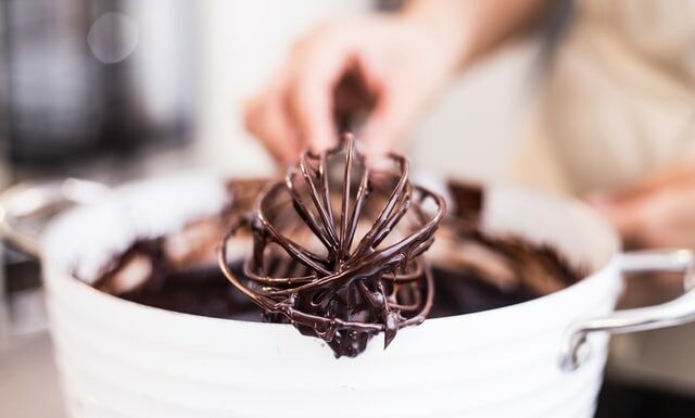 Veganes Backen, Schokoladenteig mit Rührbesen