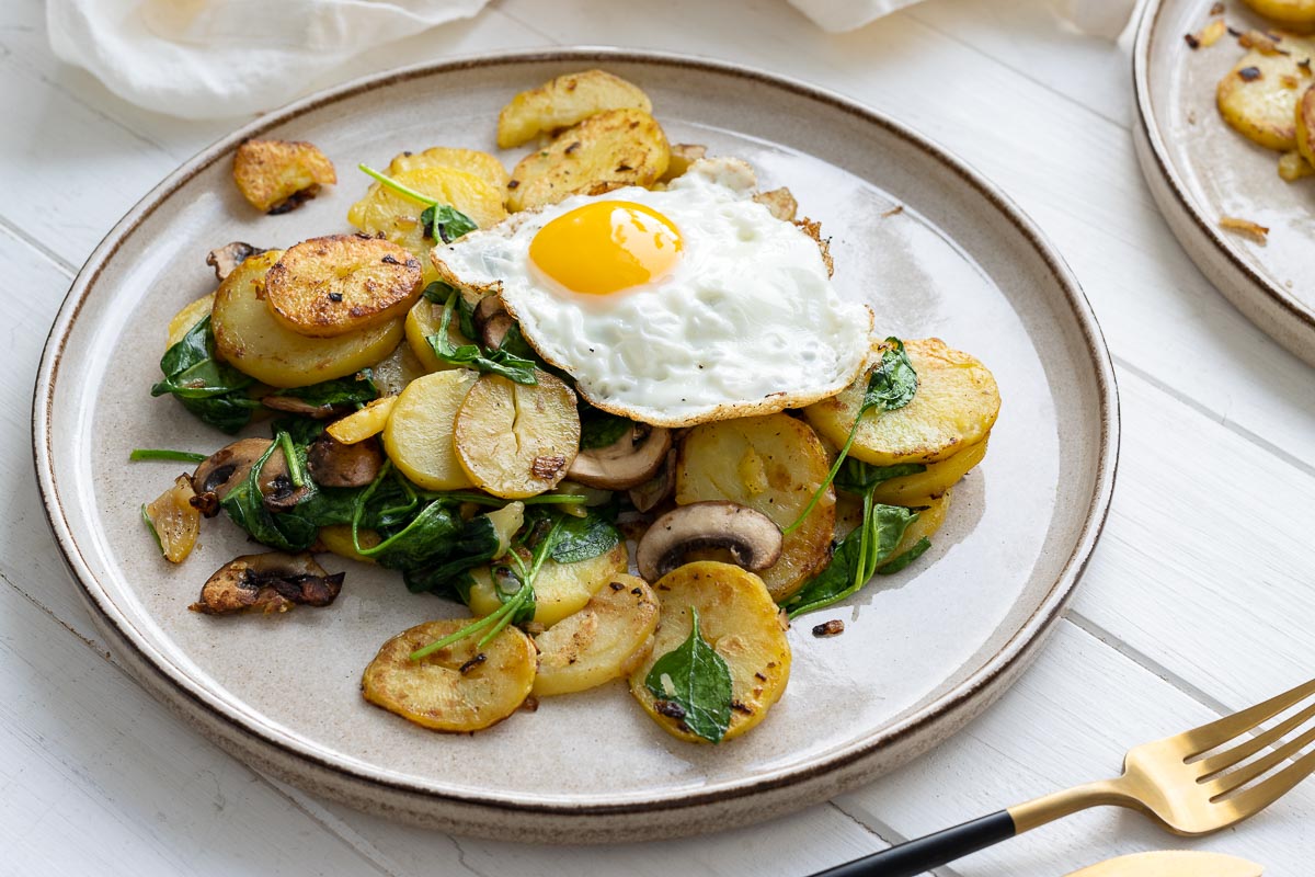 Fried Potatoes and Eggs, Cremini Mushrooms and Spinach Recipe