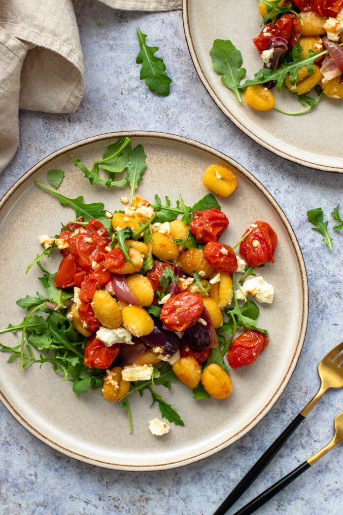 Ofen Gnocchi mit Tomaten und Feta