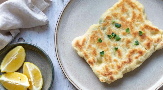 Gözleme mit Spinat und Feta - Gefülltes Fladenbrot-Rezept