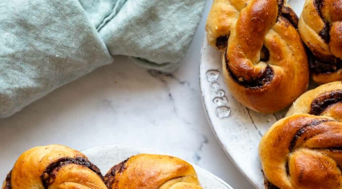 Babka - Hefezopf-Brötchen mit Schokolade