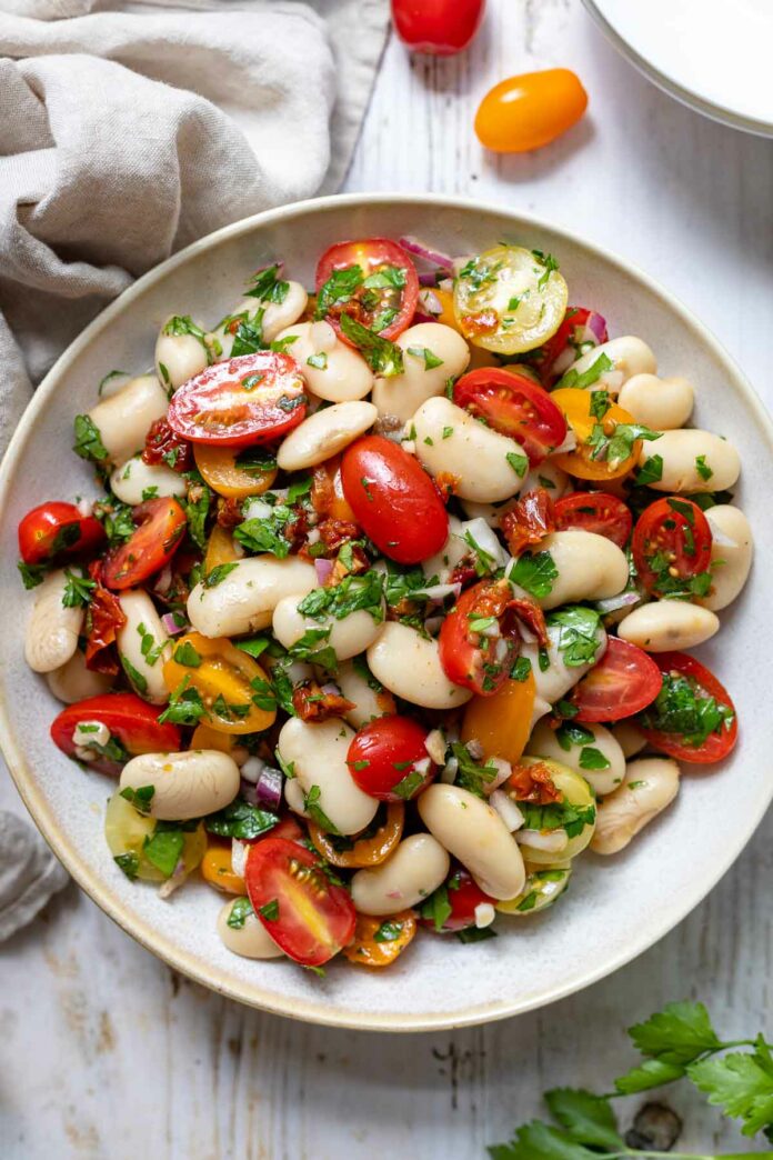 Italienischer Bohnensalat mit Tomaten Rezept