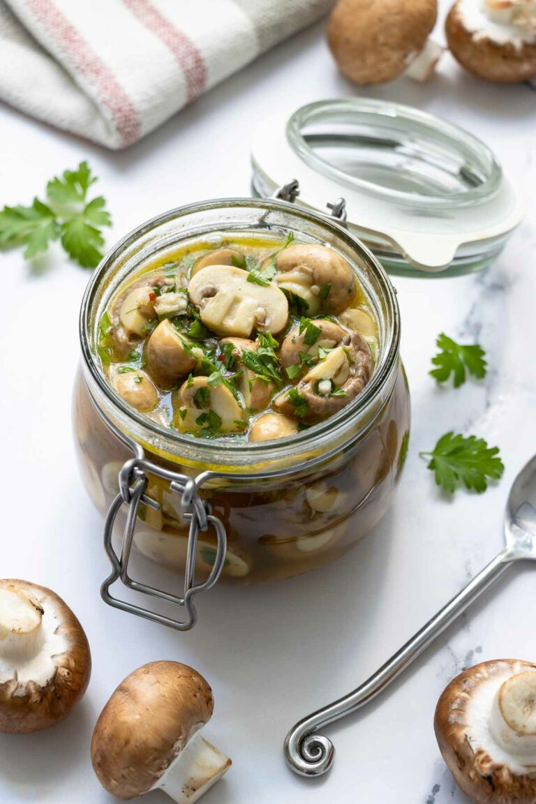 Eingelegte Champignons (Antipasti Rezept)