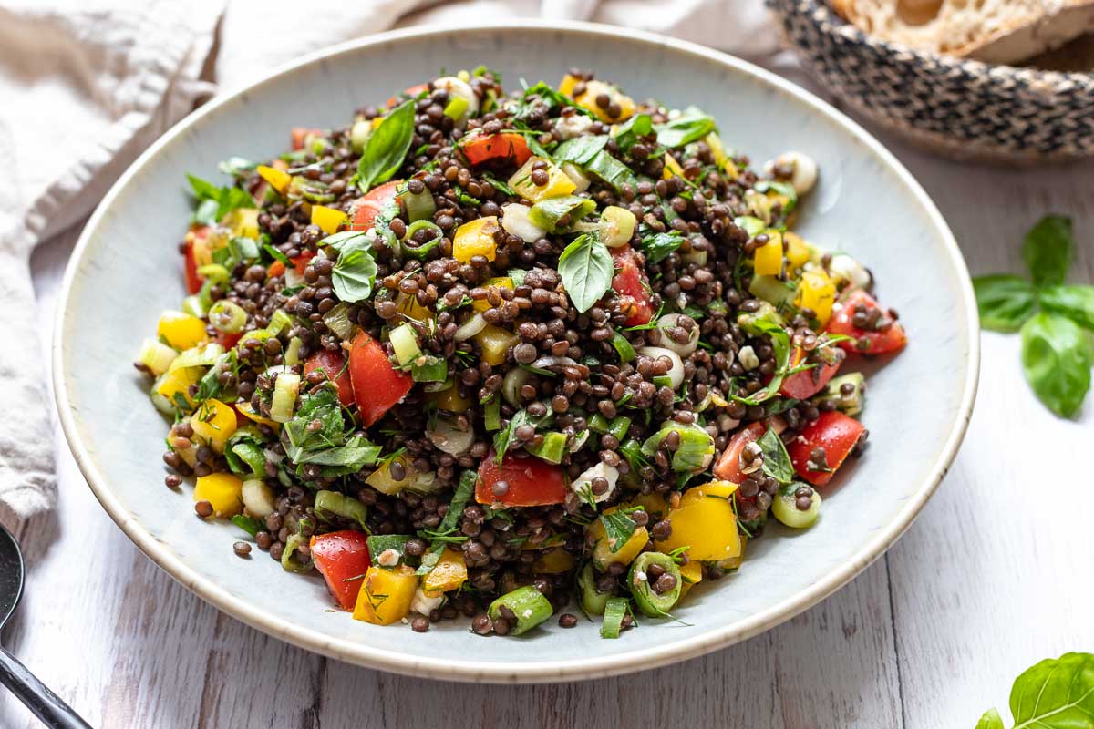 Lentil Salad with Bell Pepper, Tomato and Herbs