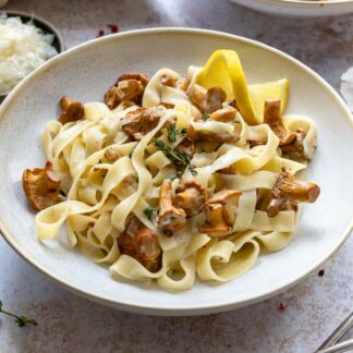 Pasta mit Pfifferlingen und Zitronen-Mascarpone-Sauce