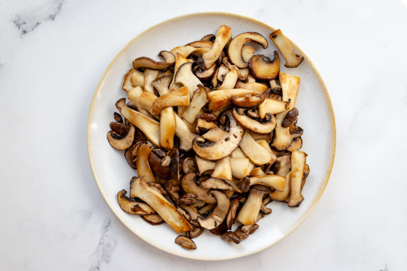 Pilzragout mit gemischten Pilzen | Rezept | Elle Republic