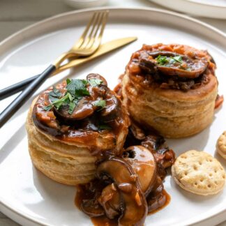 Pilzgulasch à la Bourguignonne Rezept