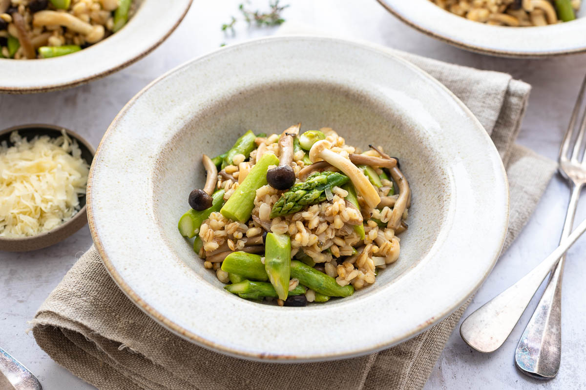 Pearl Barley Risotto With Mushrooms Asparagus Elle Republic