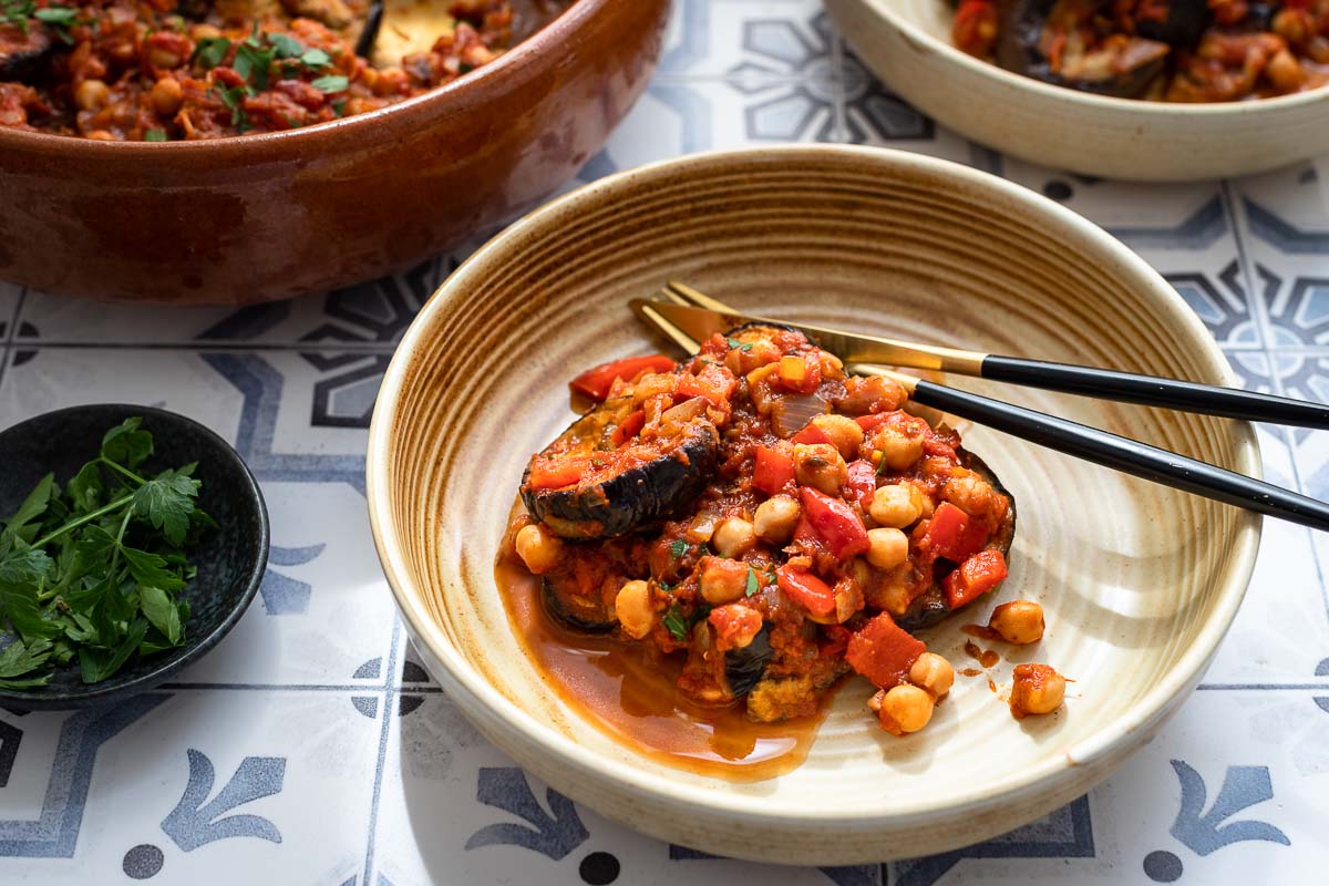 veganes Auberginen Mesaka’a (Auberginen-Tomaten-Auflauf nach ägyptischer Art)