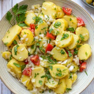 Spanischer Kartoffelsalat (Patatas Aliñadas)