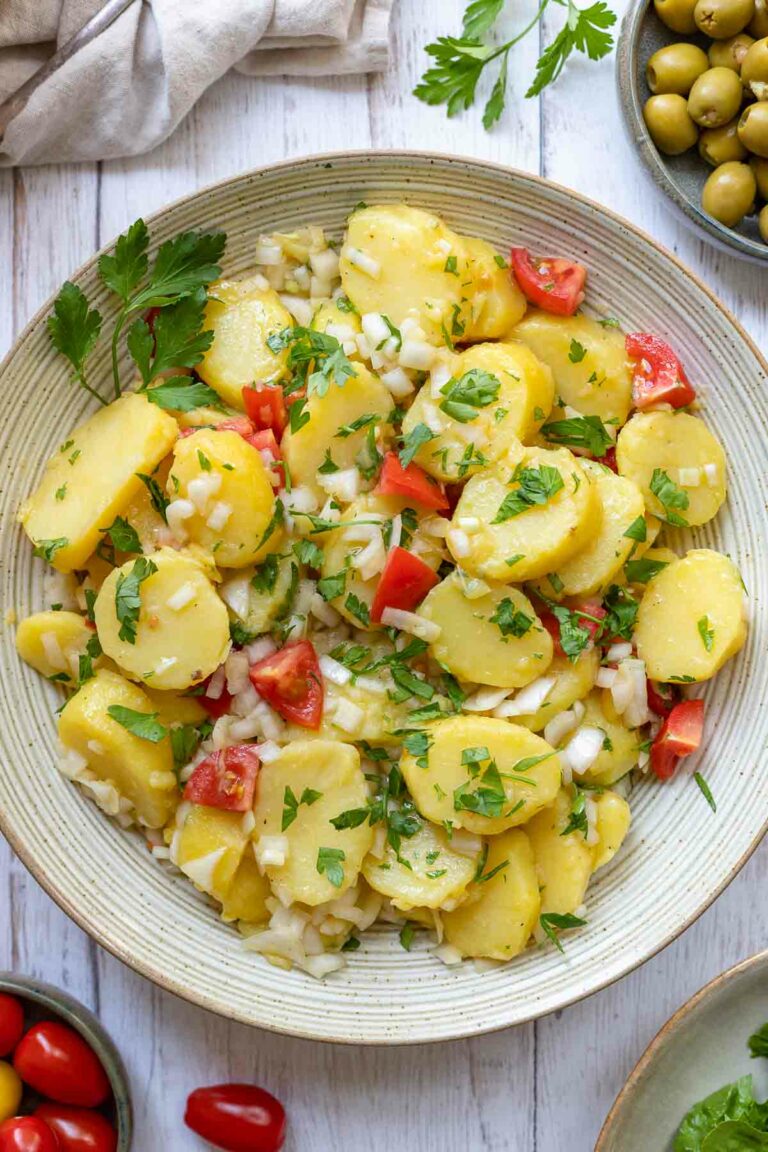Spanischer Kartoffelsalat (Patatas Aliñadas) Rezept Elle Republic