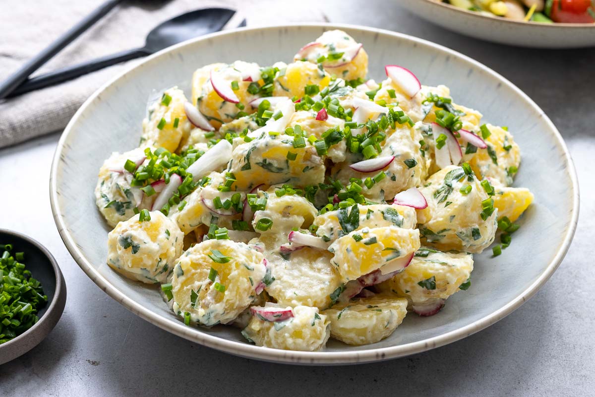 Creamy Horseradish Potato Salad