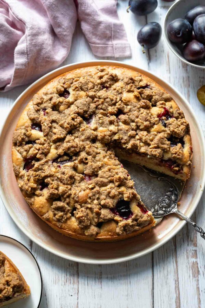 Plum Coffee Cake | Dixie Crystals