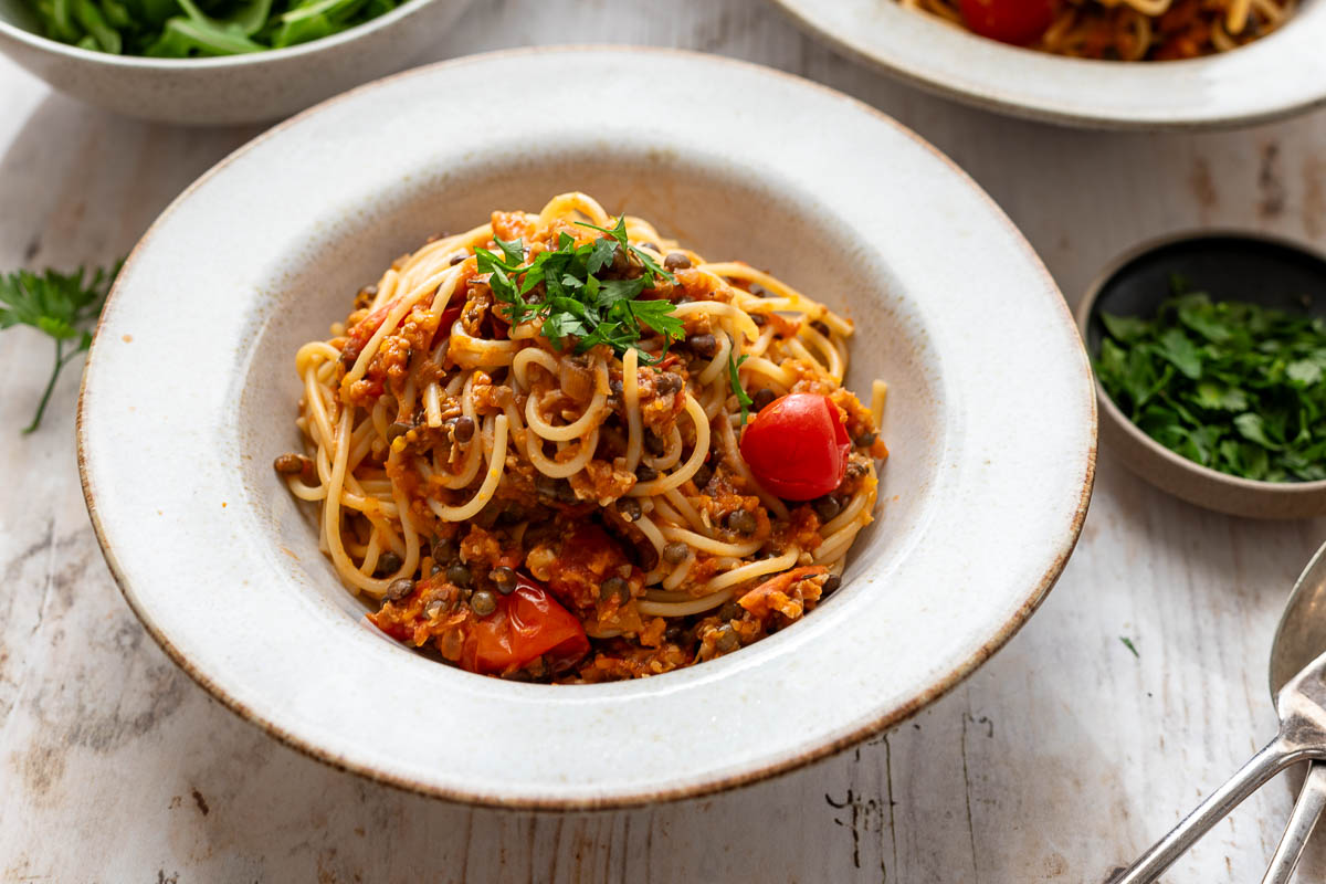 vegan Bolognese Sauce with lentils, sunflower seeds and mushrooms