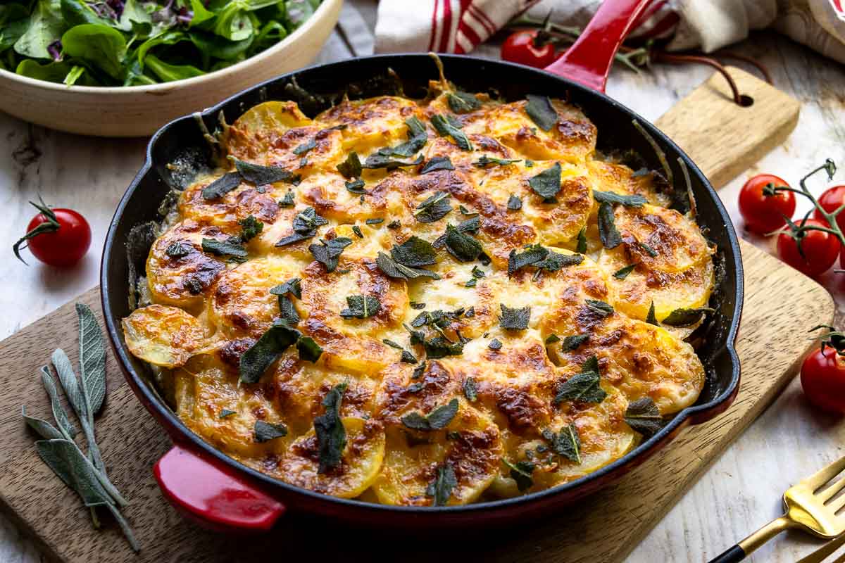 Kartoffel Gratin mit Steckrübe Rezept