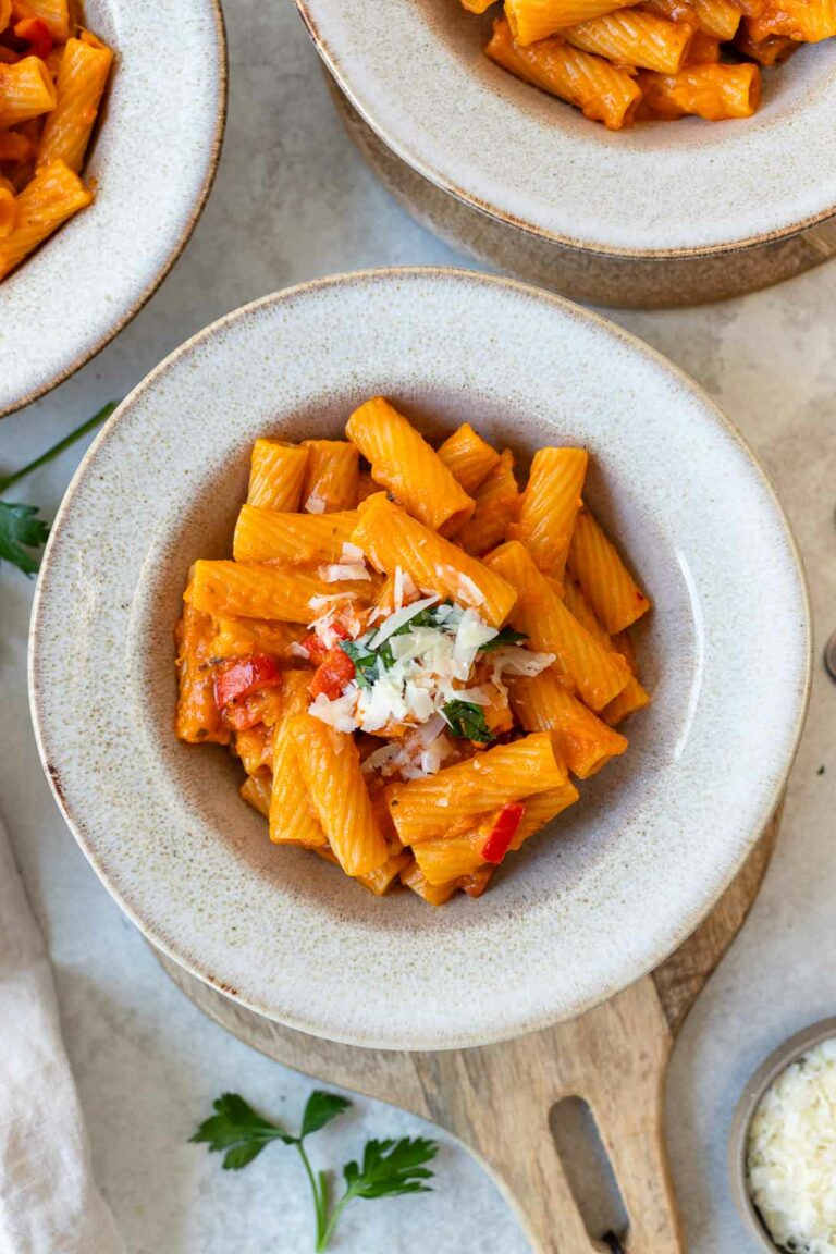 Cremige Vodka Pasta mit Kokosmilch Rezept