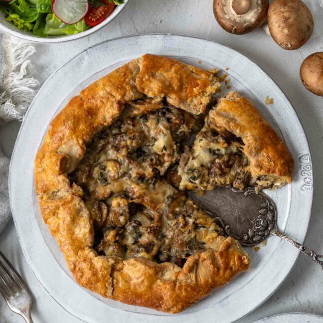 Galette mit Pilzen (Pilz-Tarte Rezept) | Elle Republic
