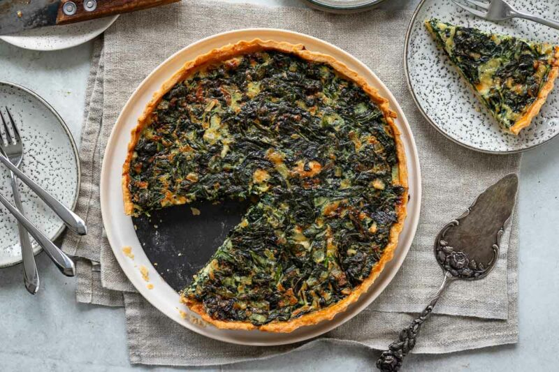 Easy Spinach Quiche Recipe with Gorgonzola