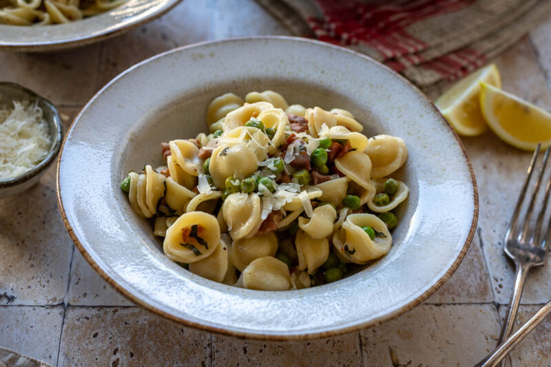 Creamy Lemon Pasta with Bacon and Peas