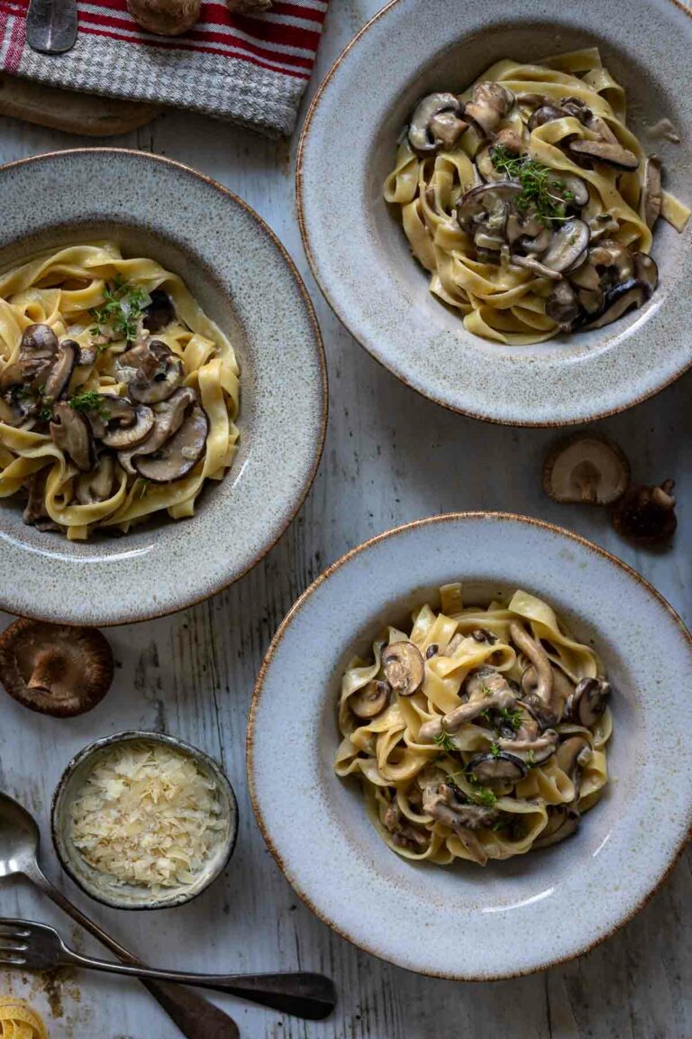 Nudeln mit Pilzen Rezept in Miso Rahmsoße