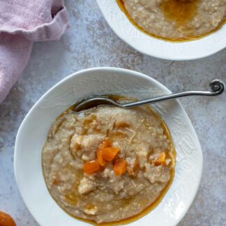 Kokos Porridge Rezept mit Aprikosen