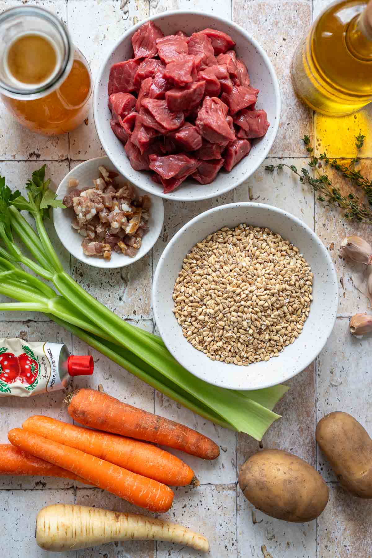 Graupensuppe mit Rindfleisch - Klassisches Rezept | Elle Republic