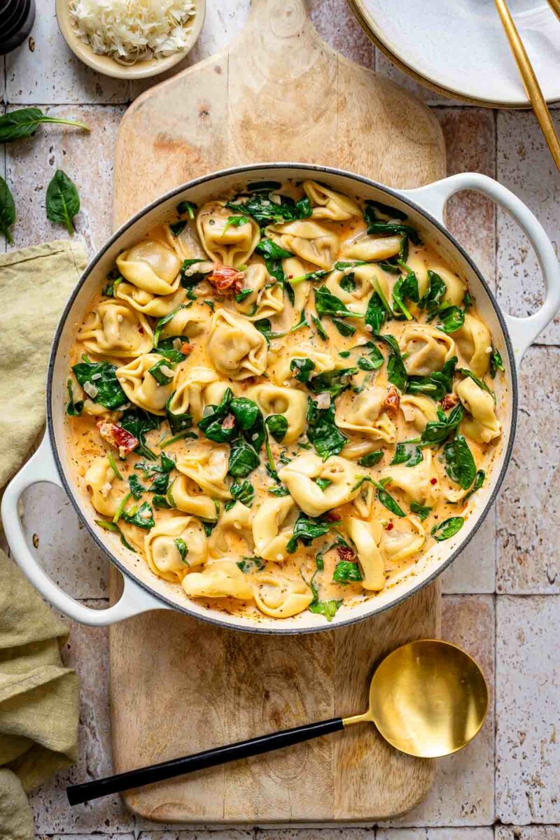 one-pot tortellini skillet with cream sauce, sun-dried tomatoes and spinach 