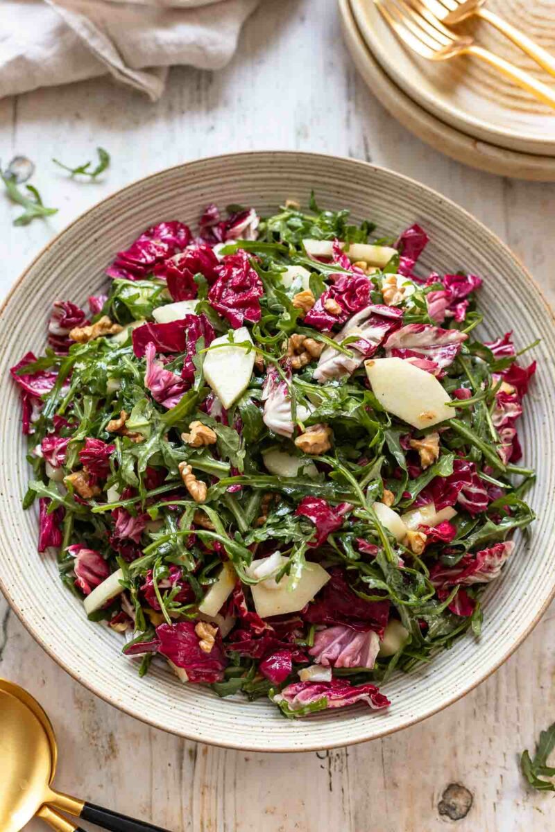 Arugula Salad with Pears, Walnuts and Honey-Mustard Dressing