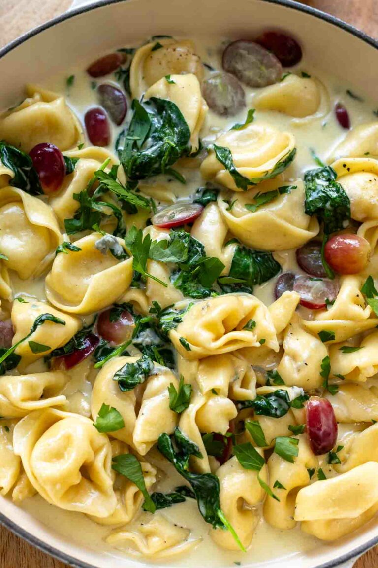 Tortellini in Gorgonzola Sahne Sauce | Rezept | Elle Republic